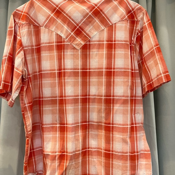 Wrangler Men's Plaid Button Down Shirt - Picture 3 of 3